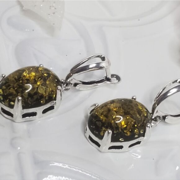 Narltural Quartz Dangle Drop Leverback Earrings - Picture 7 of 7